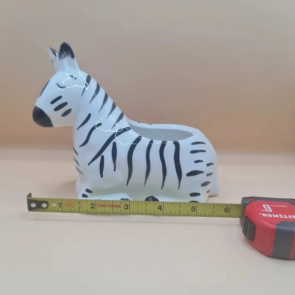 Zebra Planter Ceramic White Black 4x6 Plants Cacti Succulents - Picture 6 of 6